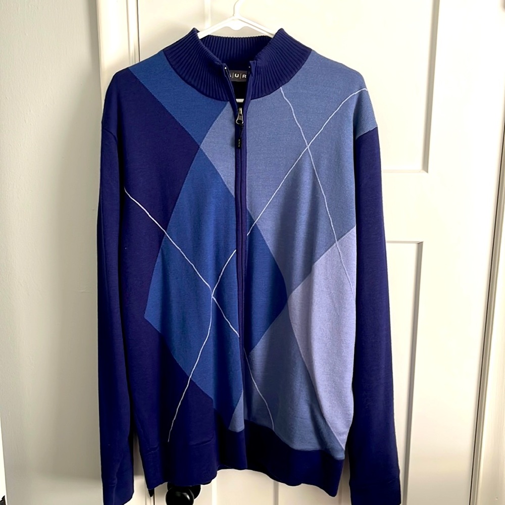 AUR Full Zip Sweater. Large. Never Worn.